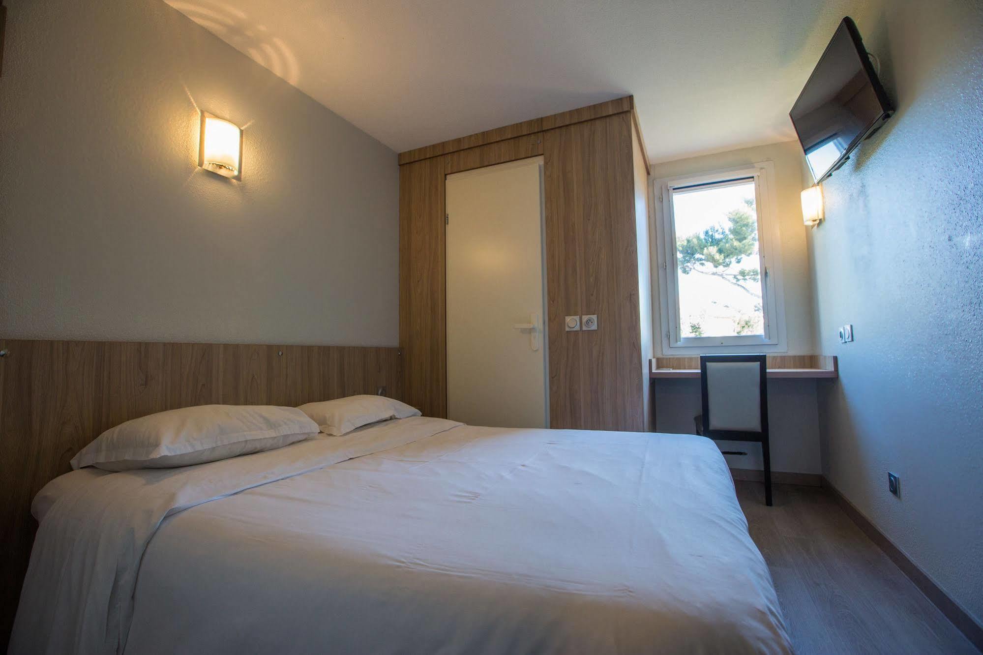 Hotel Parc Azur - Toulon Ольуль Экстерьер фото