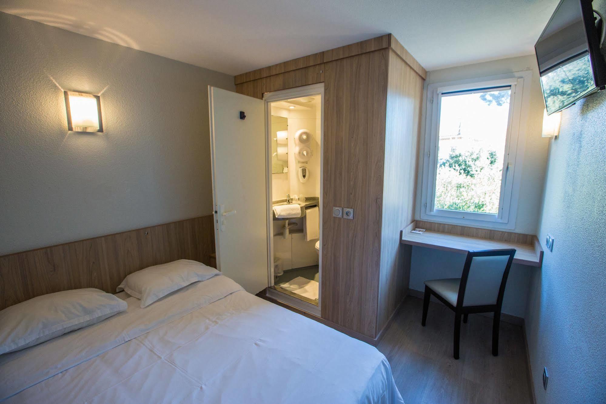 Hotel Parc Azur - Toulon Ольуль Экстерьер фото