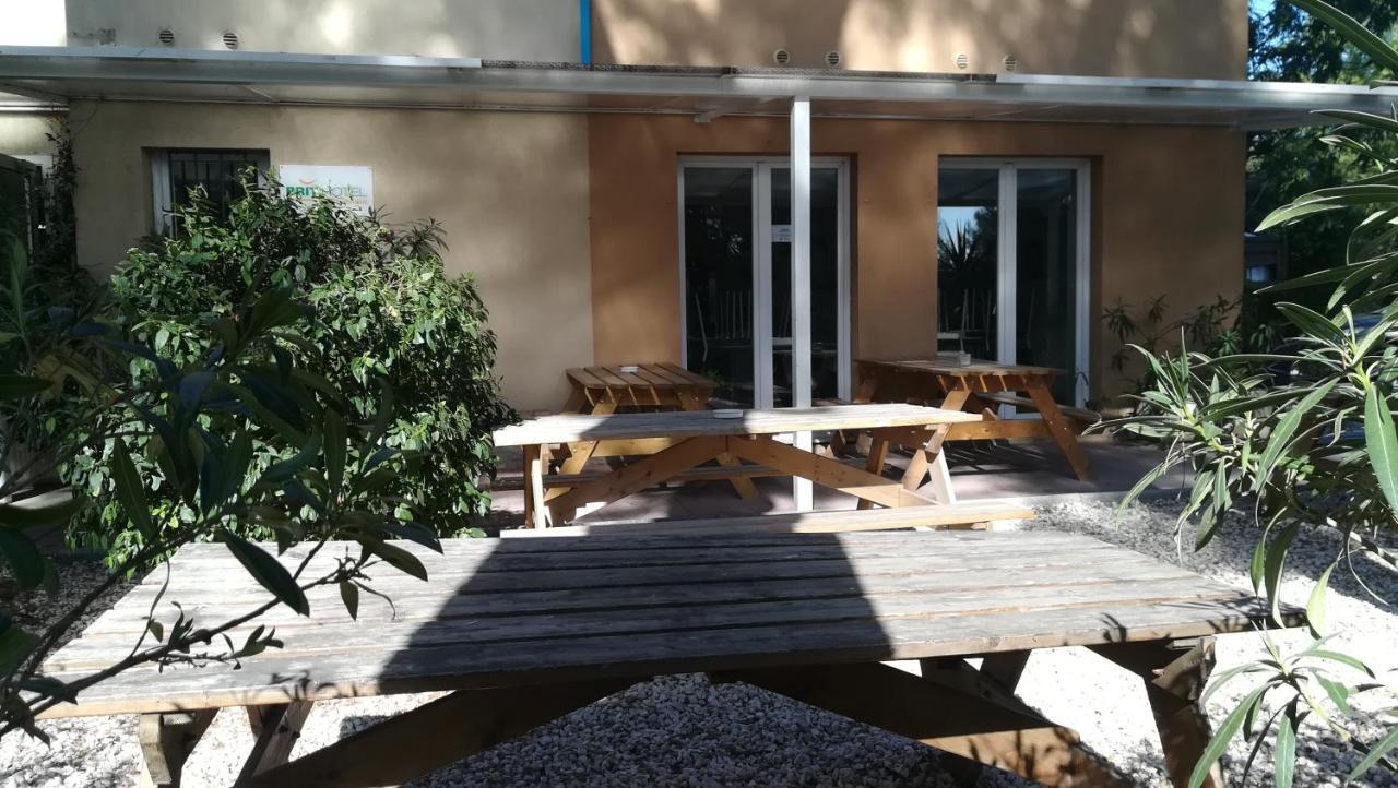 Hotel Parc Azur - Toulon Ольуль Экстерьер фото